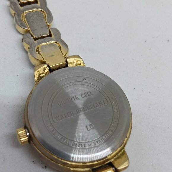 Acqua Indiglo L0 Women's 24mm Gold Tone Watch NEW BATTERY - Picture 10 of 11